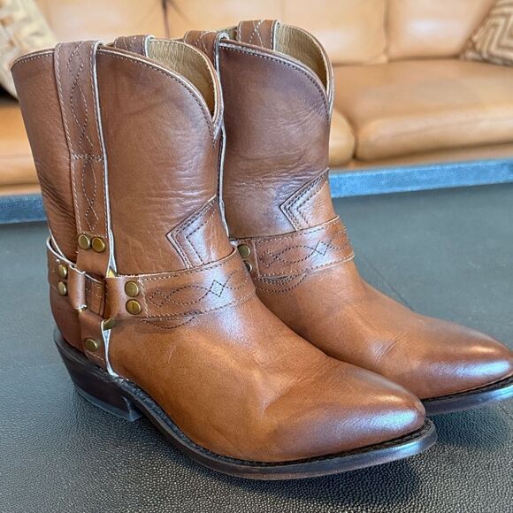 Frye Billy Harness Saddle Leather Brown Ankle Boots size 8 - Picture 4 of 16